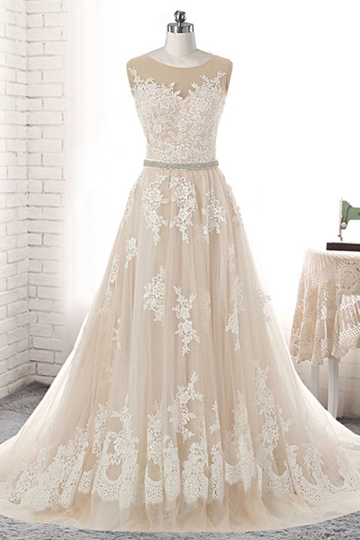 Glamorous Creamy Tulle Round Neck Long Wedding Dress White Lace Applique Bridal Gowns On Sale-27dress