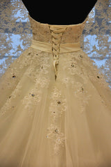 Glamorous Strapless Sleevelsss Tulle Wedding Dress Sweetheart Appliques Bridal Gowns with Rhinestones On Sale-27dress