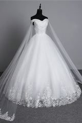 Glamorous Strapless Sweetheart Tulle Wedding Dress Sleeveless Appliques Bridal Gowns with Rhinestones On Sale-27dress