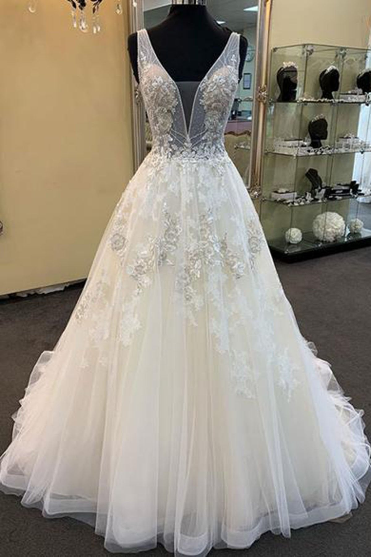 Glamorous Unique White Tulle V-Neck Wedding Dress Long Beaded Lace Bridal Gowns On Sale-27dress