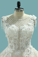 Gorgeous Ball Gown Jewel Champagne Tulle Wedding Dress Lace Appliques Beadings Bridal Gowns with Tassels-27dress