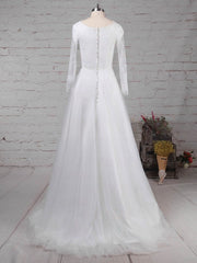 Gorgeous Lace Tulle Ball Gown Wedding Dress With Beading and Scoop Neckline