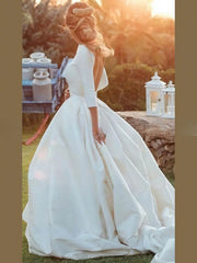 Gorgeous Scoop Neck Satin Court Train Wedding Dress