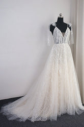 Gorgeous Spaghetti Straps Tulle Wedding Dress Beading V-Neck Sleeveless Bridal Gowns Online-27dress