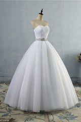 Gorgeous Strapless Sweetheart Tulle Wedding Dress Sleeveless Ruffles Bridal Gowns with Beadings Sash-27dress