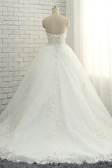 Gorgeous Sweatheart White Wedding Dresses With Appliques A line Tulle Ruffles Bridal Gowns Online-27dress