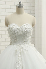 Gorgeous Sweatheart White Wedding Dresses With Appliques A line Tulle Ruffles Bridal Gowns Online-27dress