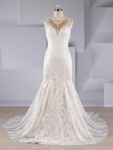Gorgeous Trumpet/Mermaid Illusion Tulle Wedding Dress with Appliques Lace