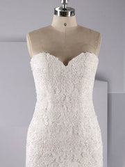 Gorgeous Trumpet/Mermaid Sweetheart Tulle Sweep Train Wedding Dress with Beading