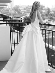 Gorgeous V-neck Satin Wedding Dress with Bow and Chapel Train