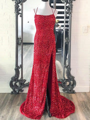 Gorgeous Velvet Sequins Split Front Prom Dresses with Sheath/Column Sweep Train Scoop Neck
