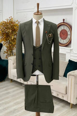 Peaked Lapel Three Pieces Classic Green Prom Suits