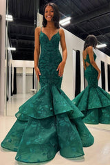 Hunter Green V-Neck Lace Applique Layered Mermaid Dress
