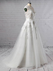 Illusion Tulle Ball Gown Wedding Dresses With Appliques Lace Sweep Train