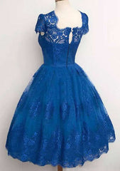 Lace Bateau Knee-Length Homecoming Dress With Pleated Ball Gown - 27Dress