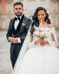 Long Sleeves Ball Gown Wedding Dress Off-the-Shoulder With Appliques-27dress