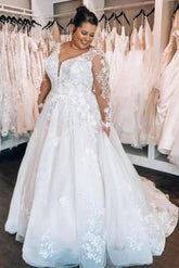 Long Sleeves Plus Size Wedding Dress With Lace Appliques-27dress