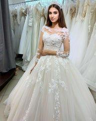Long Sleeves Princess Ball Gown Wedding Dress With Lace Appliques-27dress