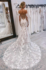 Long Sleeves Wedding Dress Mermaid With Lace Appliques-27dress