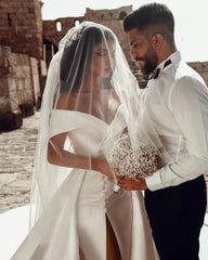 Long Sleeves Wedding Dress Off-the-Shoulder With Slit-27dress