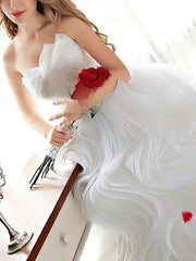 Look Like a Princess in Sweetheart Organza Ball Gown Wedding Dress With Cascading Ruffles