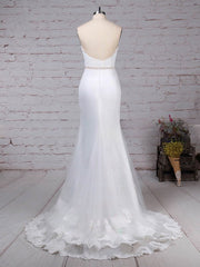 Mermaid Sweetheart Wedding Dress with Tulle Sweep Train and Appliques Lace