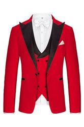 Modern Red Peaked Lapel Three Pieces Men Suits For Prom