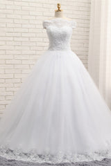 Modest Bateau Tulle Ruffles Wedding Dresses With Appliques A-line White Lace Bridal Gowns On Sale-27dress