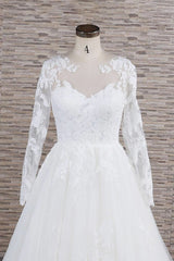 Modest Jewel Longsleeves A-line Wedding Dresses White Tulle Lace Bridal Gowns With Appliques On Sale-27dress