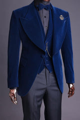 Peaked Lapel Three Pieces Velvet Navy Blue Prom Suits