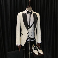 New Arrival Jacquard Three Pieces White Wedding Suits With Black Peaked Lapel