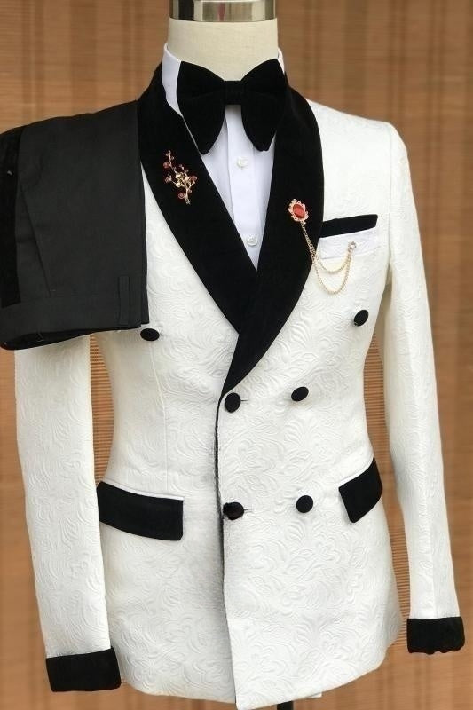 New Arrival Jacquard White Wedding Suits With Black Velvet Lapel