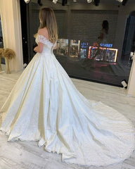 Off-the-Shoulder Ball Gown Wedding Dress Lace Appliques Bridal Gown-27dress
