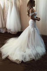 Off-the-Shoulder Mermaid Wedding Dress Tulle With Lace Appliques-27dress