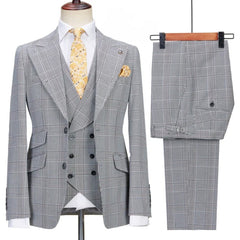 Peaked Lapel Three Pieces Plaid Business Suits