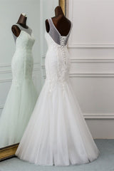 Popular Jewel Sleeveless White Mermaid Wedding Dresses with Appliques-27dress