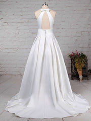 Scoop Neck Satin Ball Gown With Pockets for Your Special Day