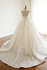 Sexy Deep-V-Neck Strapless Tulle Wedding Dress Sleeveless Lace Appiques Bridal Gowns On Sale-27dress