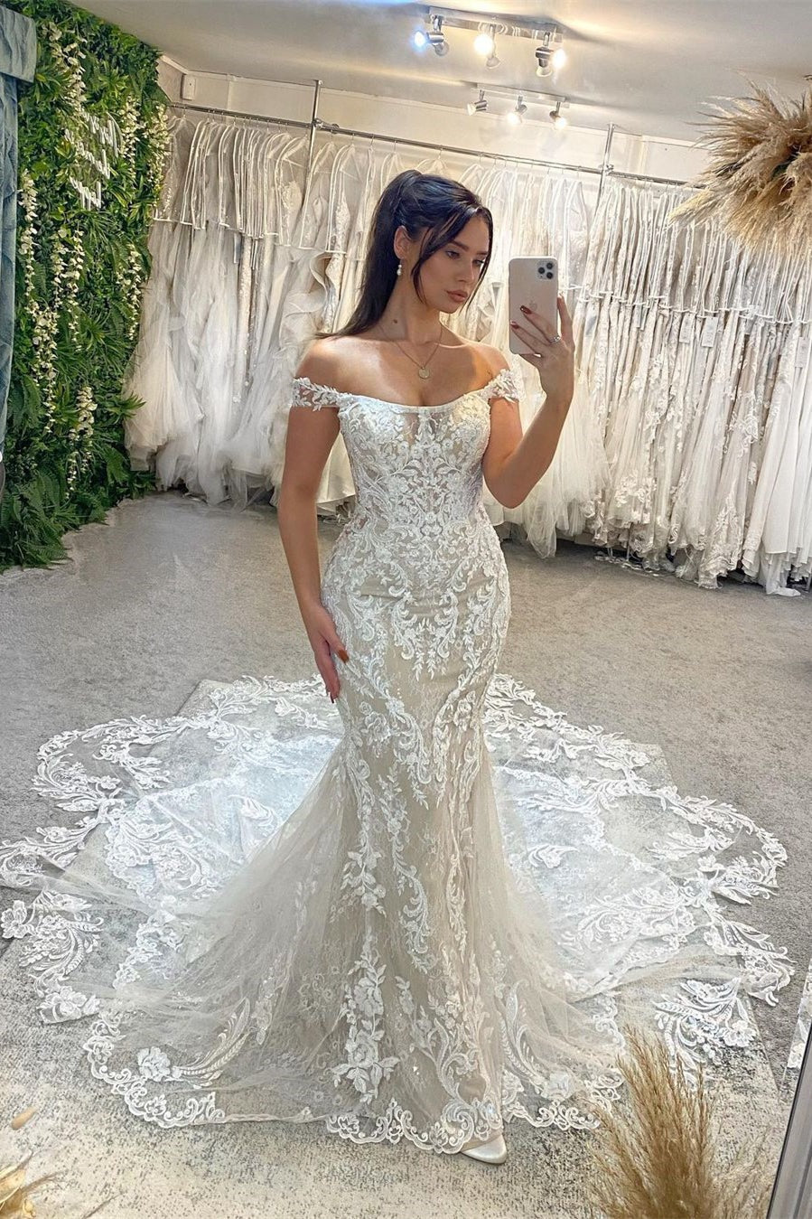 Sexy Mermaid Off-the-Shoulder Lace Long Wedding Dresses-27dress