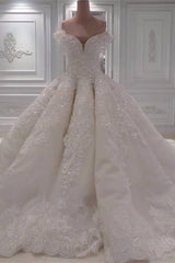Sexy Off-the-shoulder A-line Lace Wedding Dresses White Ruffles Bridal Gowns With Appliques Online-27dress