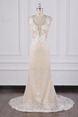 Sexy V-Neck Lace Appliques Wedding Dress Sleeveless Beadings Backless Bridal Gowns On Sale-27dress