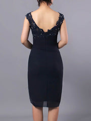 Sheath/Column V-neck Chiffon Tulle Knee-length Beading Mother of the Bride Dress