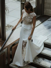 Sheath/Column Wedding Dress with Lace Chiffon and Buttons