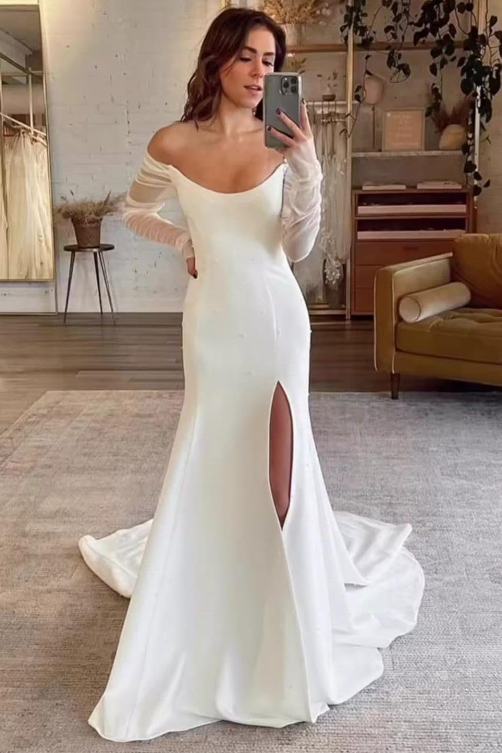 Simple Long Sleeves Mermaid Wedding Dress with Silt-27dress