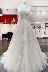 Simple Tulle Lace V Neck Appliques A-Line Wedding Dresses Long-27dress