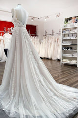 Simply Sleeveless White Tulle Lace Ruffles A-Line Wedding Dresses Long-27dress
