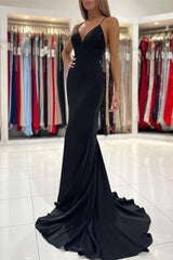 Spaghetti Strap V Neck Black Sleeveless High Waist Long Mermaid Prom Dress