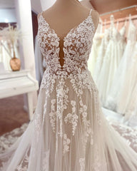 Spaghetti-Straps Sleeveless Wedding Dress Tulle With Appliques-27dress
