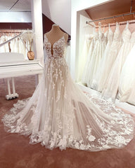 Spaghetti-Straps Sleeveless Wedding Dress Tulle With Appliques-27dress
