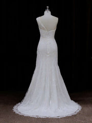 Stunning One Shoulder Tulle Trumpet/Mermaid Wedding Dress with Appliques Lace